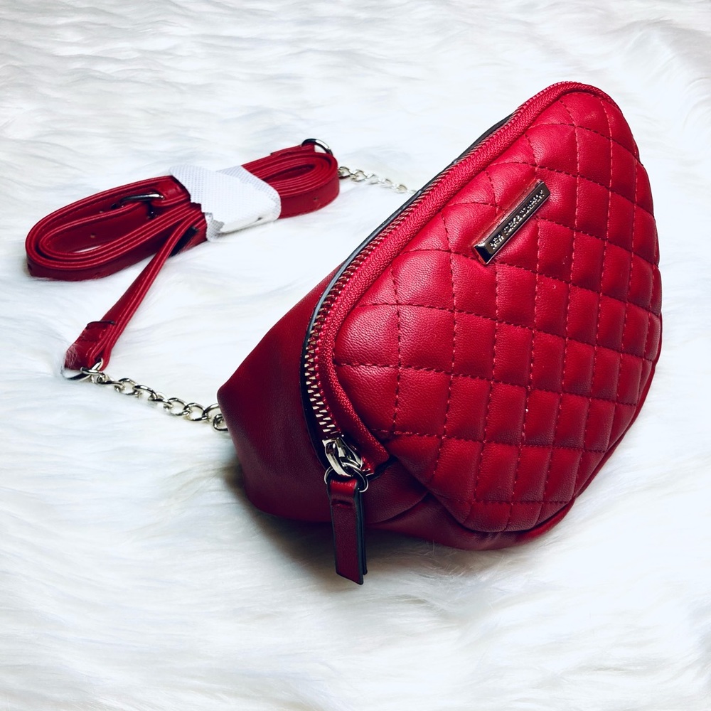 🆕 Quilted Red Fanny Pack